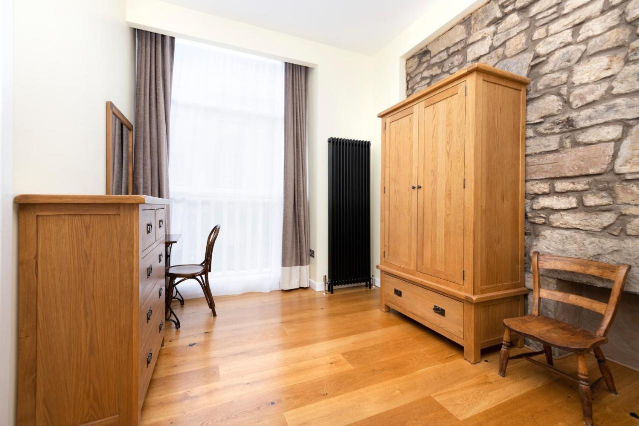Joivy 1 Bed Flat In Old Town, Next To St Giles Cathedral Leilighet EDI Eksteriør bilde