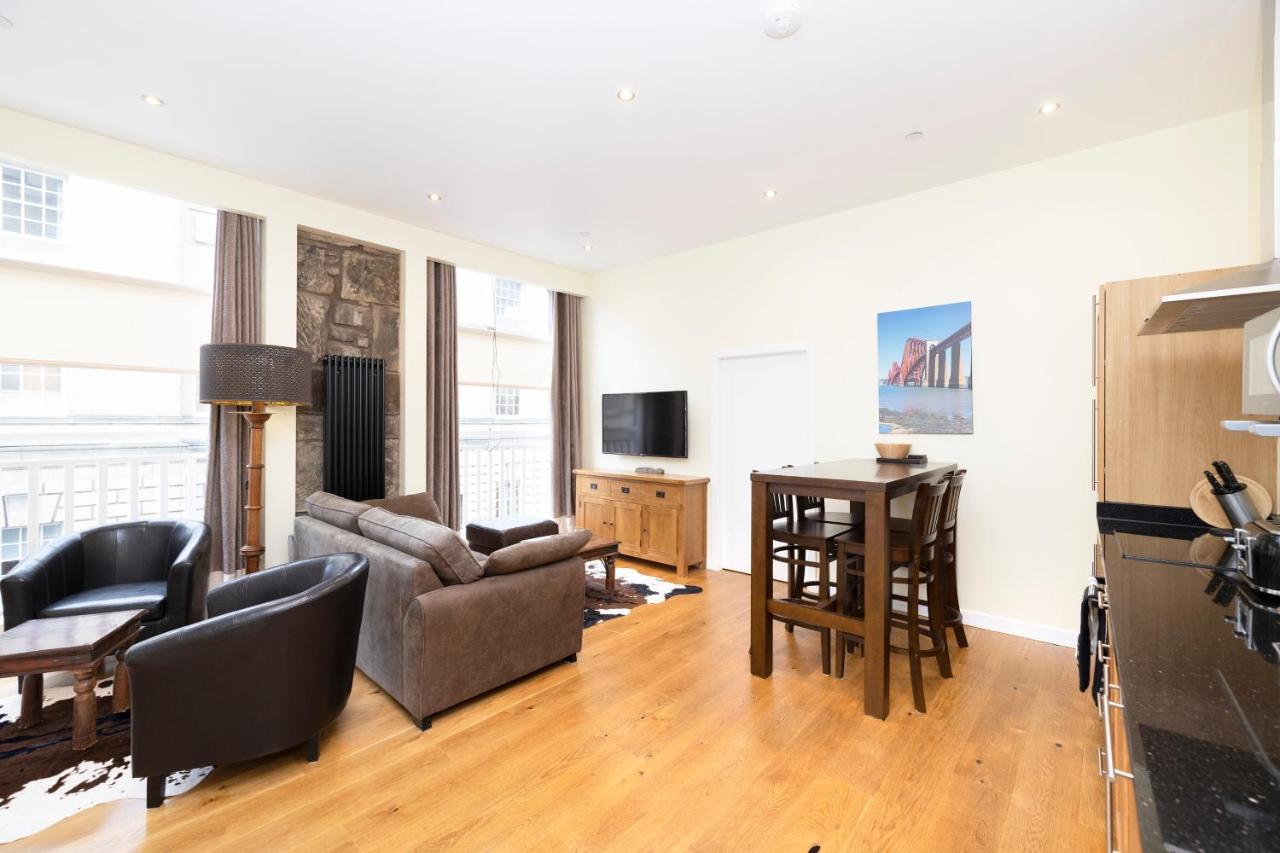 Joivy 1 Bed Flat In Old Town, Next To St Giles Cathedral Leilighet EDI Eksteriør bilde