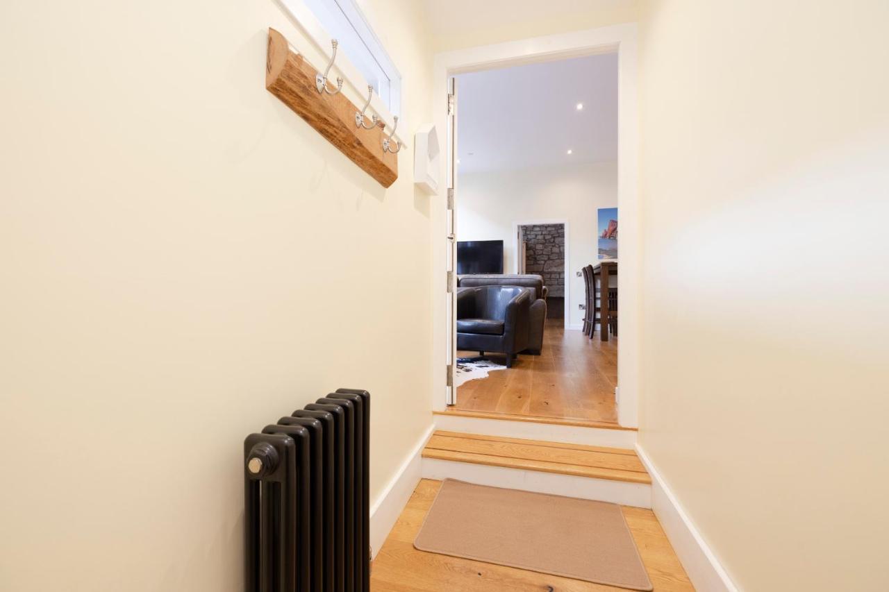 Joivy 1 Bed Flat In Old Town, Next To St Giles Cathedral Leilighet EDI Eksteriør bilde